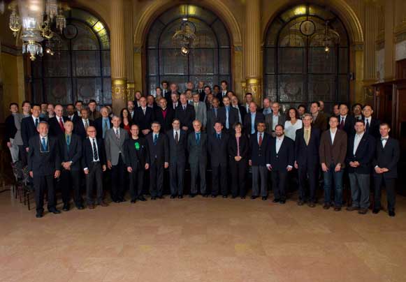 participants of the 2008 Solvay conference