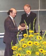 Frank Wilczek and Willem Levelt (president of the Netherlands Royal Society of Arts and Sciences)